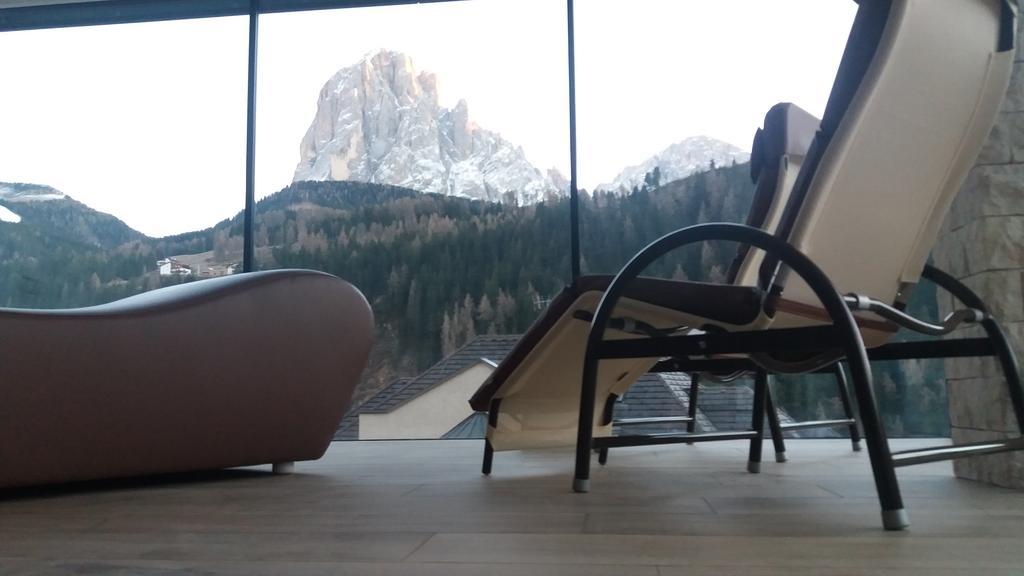 Hotel Garnì Gardena - Appartments Santa Cristina Val Gardena Esterno foto